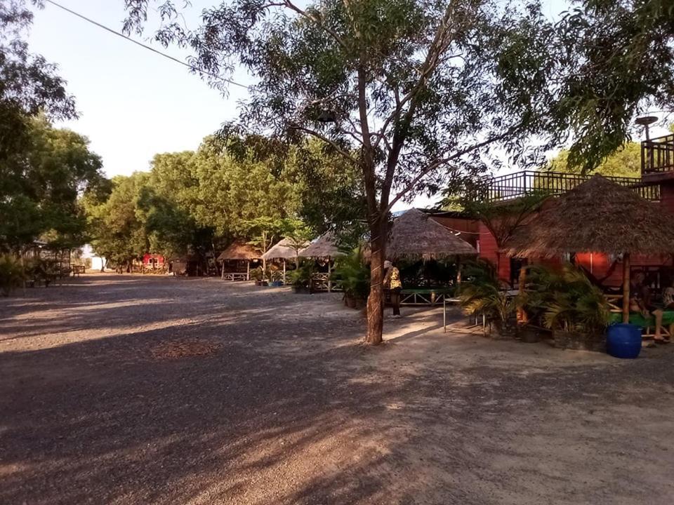 La Plage De Kampot By Lee & Hap Guest House מראה חיצוני תמונה