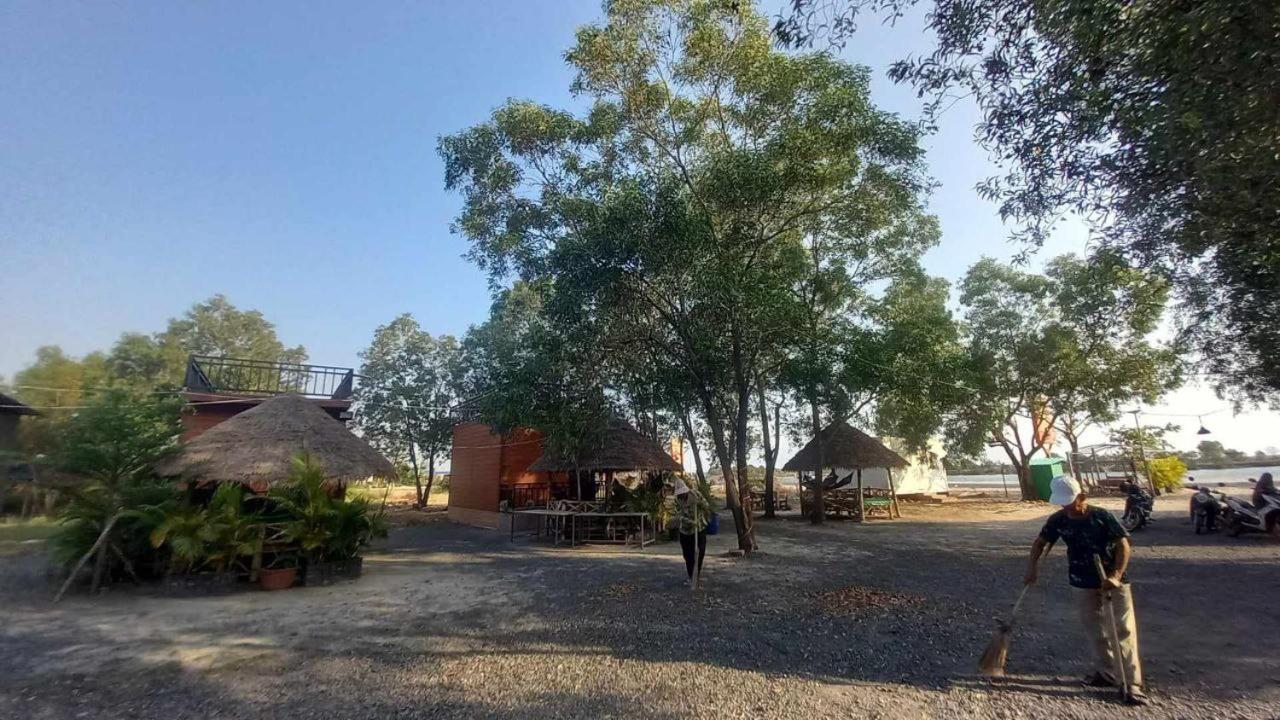 La Plage De Kampot By Lee & Hap Guest House מראה חיצוני תמונה