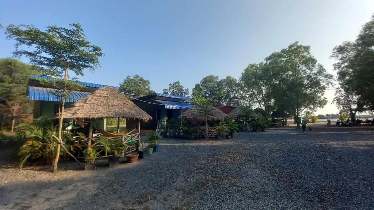 La Plage De Kampot By Lee & Hap Guest House מראה חיצוני תמונה