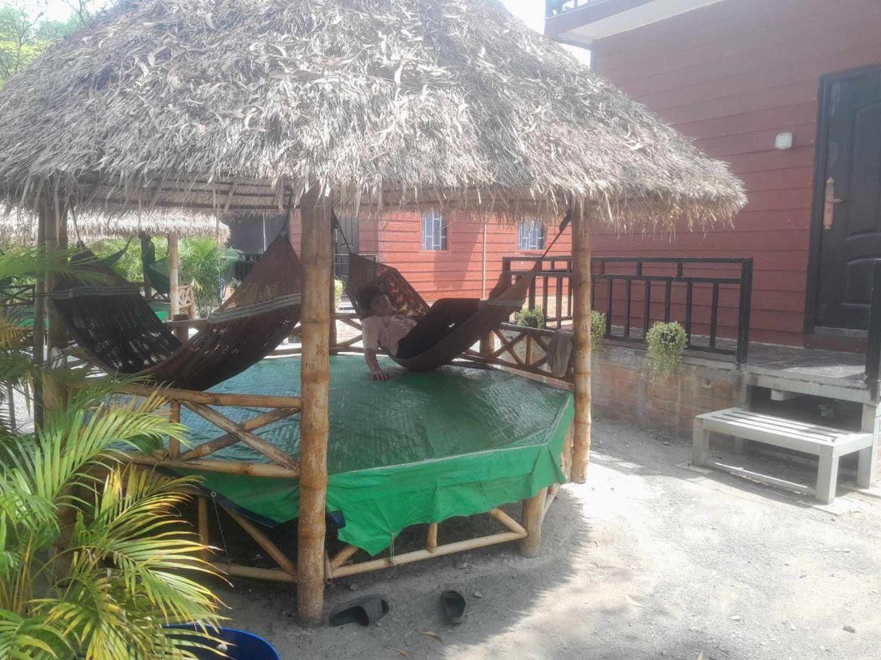 La Plage De Kampot By Lee & Hap Guest House מראה חיצוני תמונה